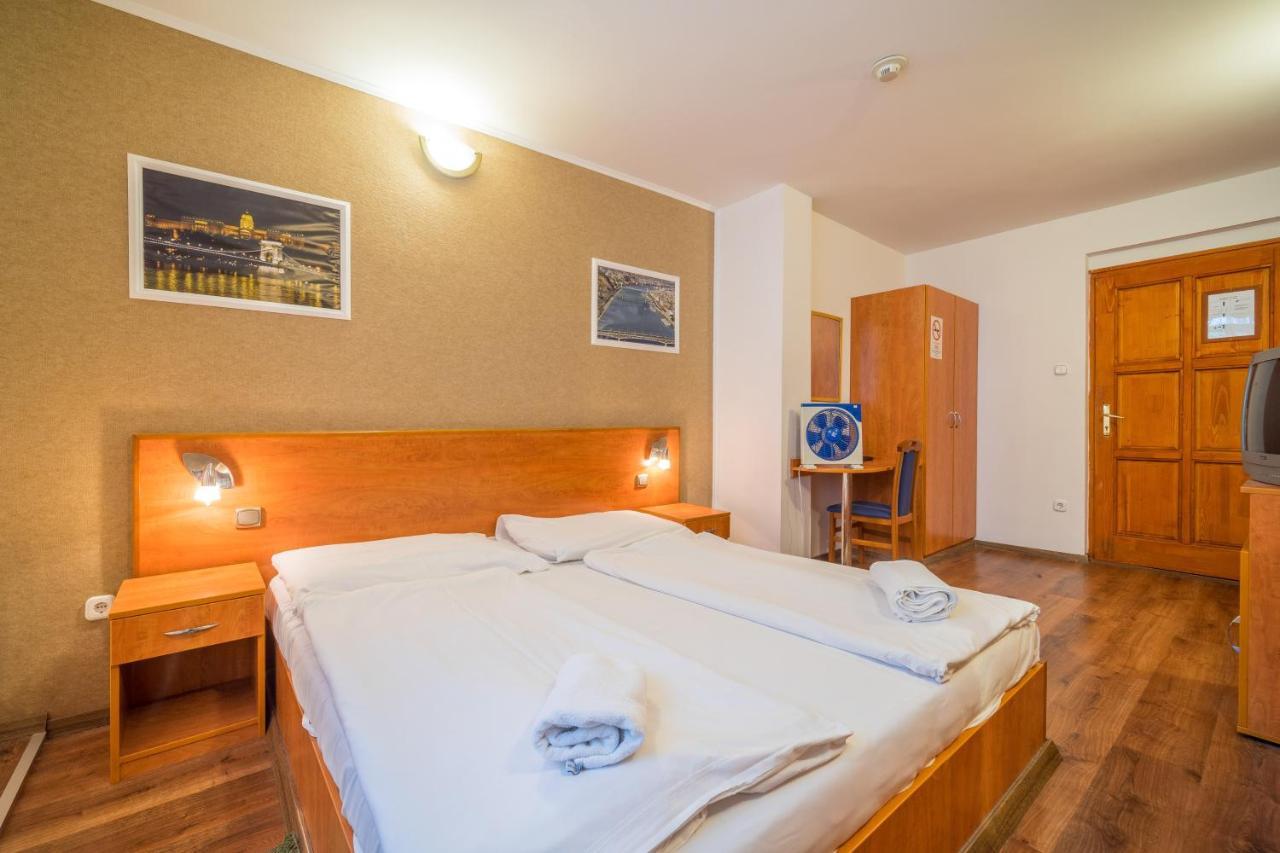 Easy Star Hotel Budapeşte Dış mekan fotoğraf