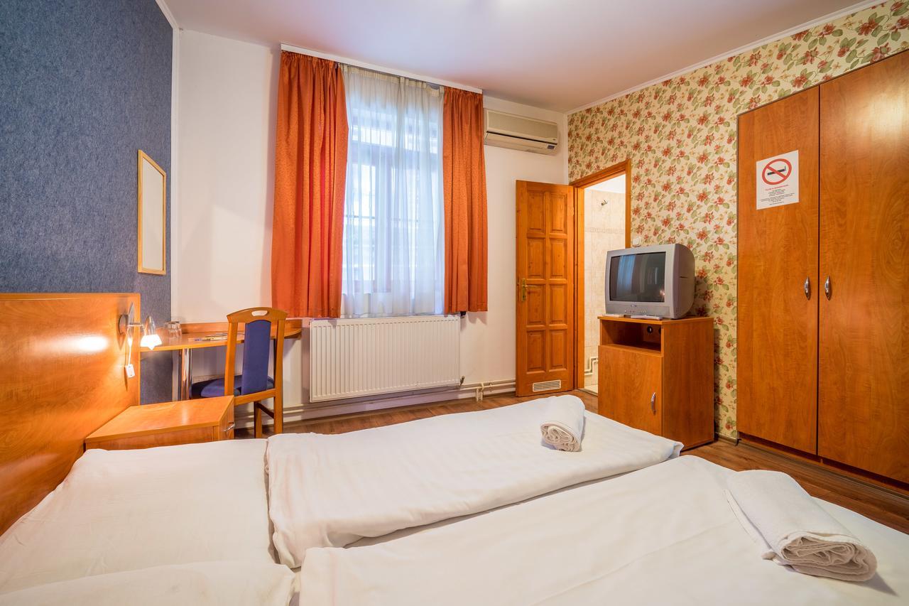 Easy Star Hotel Budapeşte Dış mekan fotoğraf